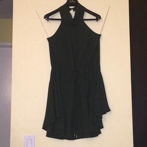 Sleeveless dress